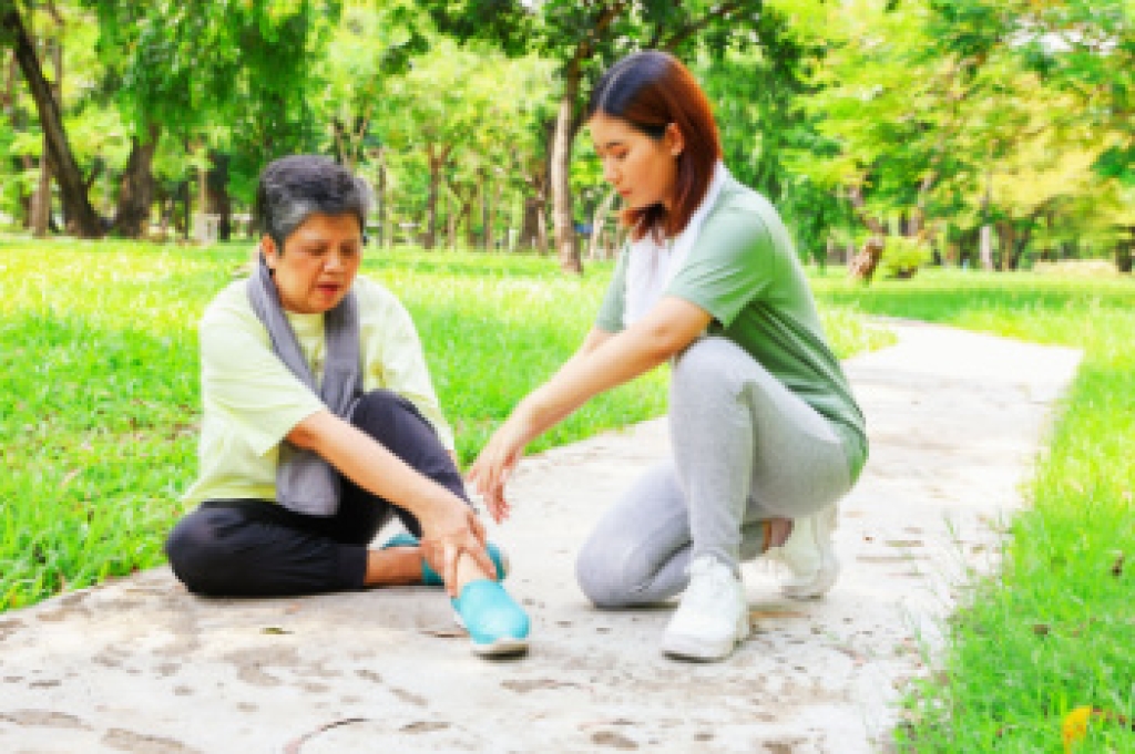 Causes of Ankle Pain While Walking